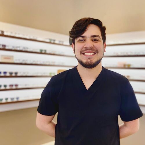 Meet Josué! He is our newest team member and is in charge of assisting the doctors with patient exams and special testin...
